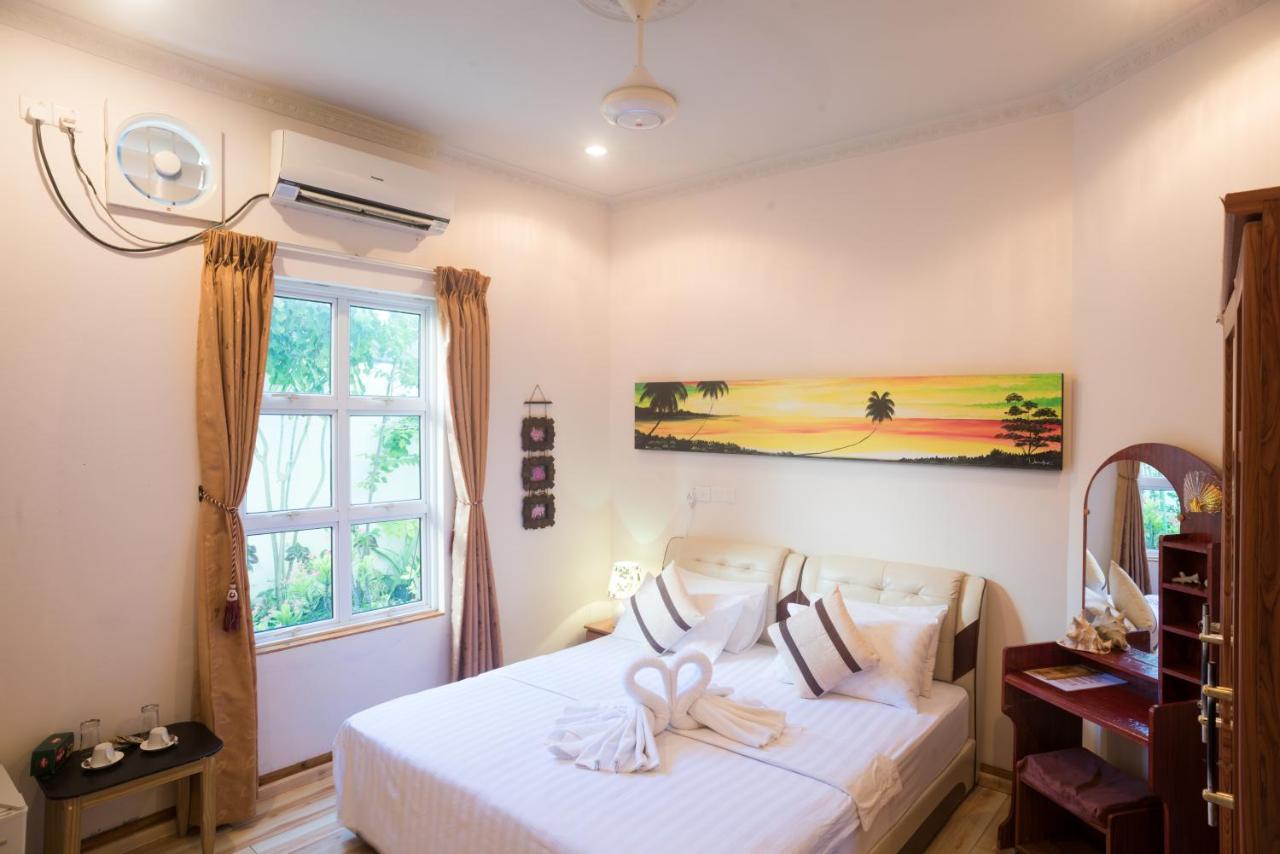 Coral Queen Villa, Ukulhas Buitenkant foto